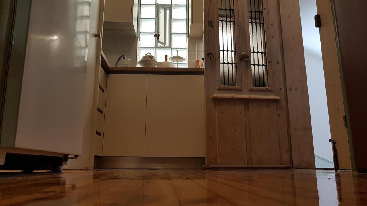 Konstantinos'S Luxury Vintage Apartment Szaloniki Kültér fotó